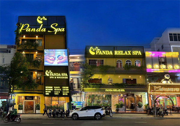 <p style="text-align: center;"><strong>Bảng hiệu Spa</strong></p>