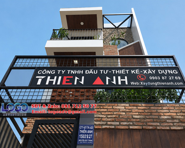<p style="text-align: center;"><strong>Bảng Hiệu C&ocirc;ng Ty Mặt Tiền</strong></p>